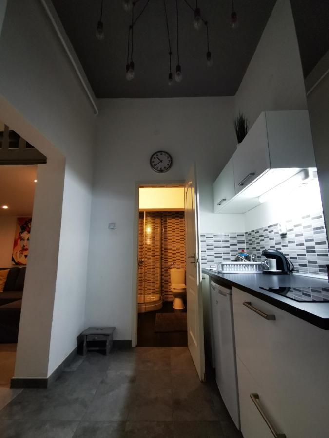 Kst Apartman Apartment Будапеща Екстериор снимка